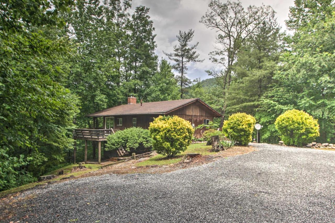 Secluded Stanardsville Cabin With 10 Acres And Hot Tub Εξωτερικό φωτογραφία