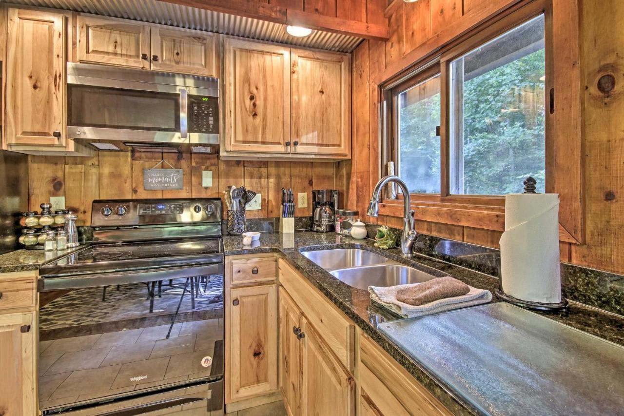 Secluded Stanardsville Cabin With 10 Acres And Hot Tub Εξωτερικό φωτογραφία