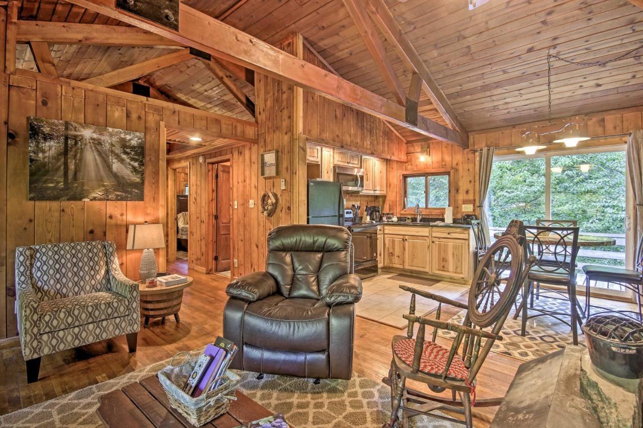 Secluded Stanardsville Cabin With 10 Acres And Hot Tub Εξωτερικό φωτογραφία