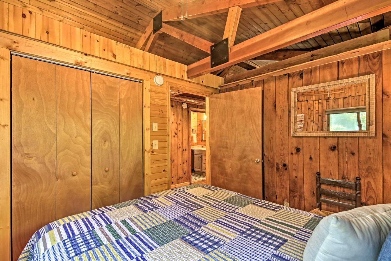 Secluded Stanardsville Cabin With 10 Acres And Hot Tub Εξωτερικό φωτογραφία